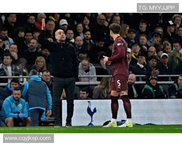 今日体育快讯:转会、伤病、战报一网打尽 今日体育快讯:转会、伤病、战报一网打尽